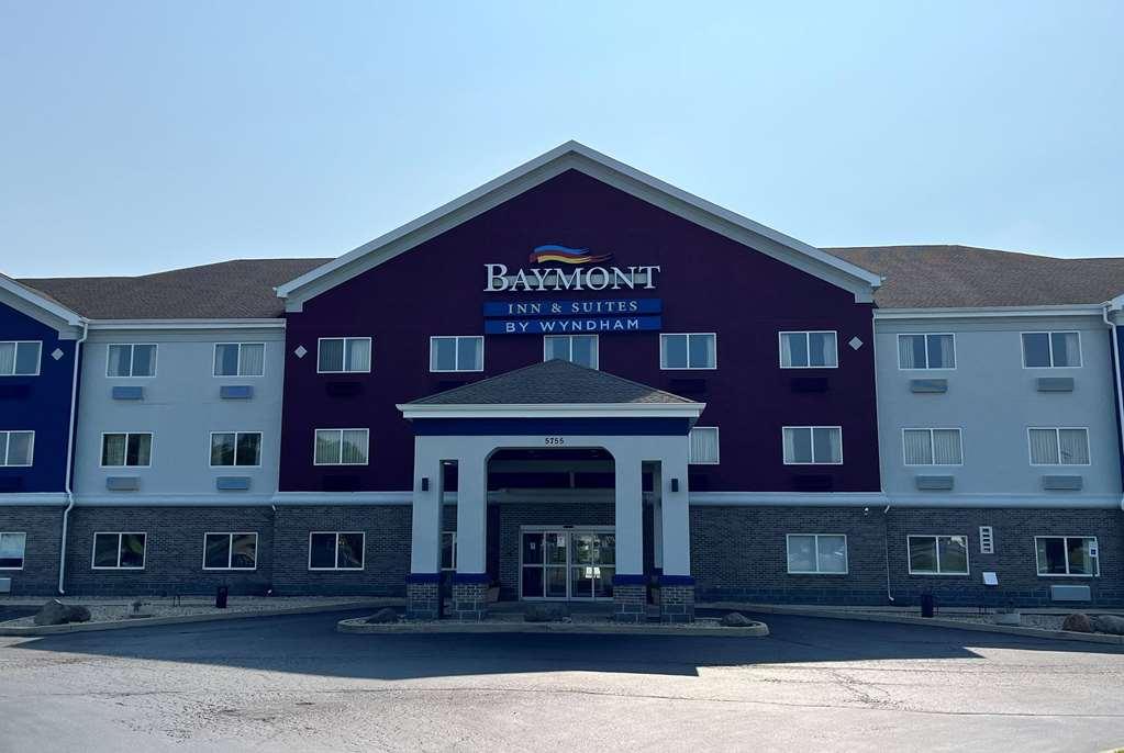 Hotel Baymont By Wyndham Indianapolis Northeast Exteriér fotografie